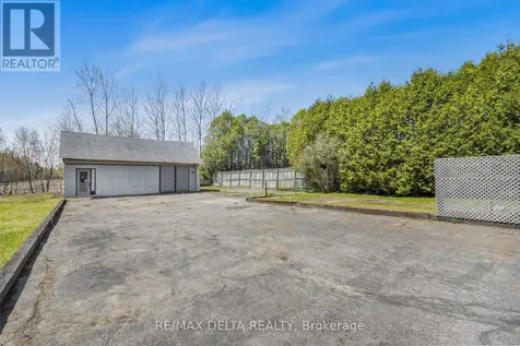 3668 Champlain Street Clarence-rockland ON K0A 1E0