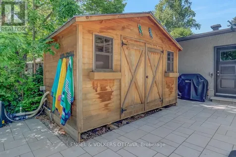 54 Qualicum Street Ottawa ON K2H 7H4