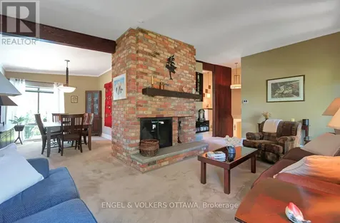 1131 Cameo Drive Ottawa ON K2C 1Y6