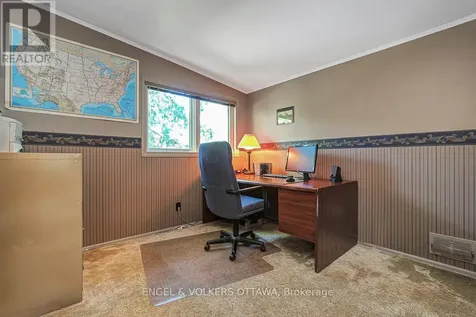 1131 Cameo Drive Ottawa ON K2C 1Y6