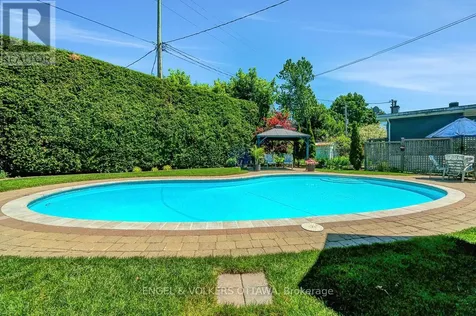 1131 Cameo Drive Ottawa ON K2C 1Y6