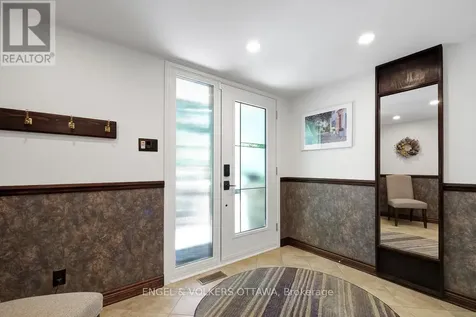 1131 Cameo Drive Ottawa ON K2C 1Y6