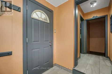 102 Donald Street Ottawa ON K1K 1N2