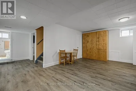 102 Donald Street Ottawa ON K1K 1N2