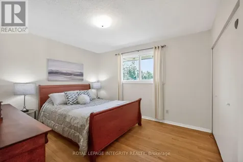619 Blanchard Crescent Ottawa ON K1V 7B7