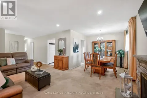 619 Blanchard Crescent Ottawa ON K1V 7B7