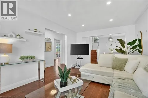 131 Carlyle Drive Kitchener ON N2P 1V9