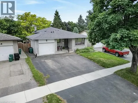 131 Carlyle Drive Kitchener ON N2P 1V9