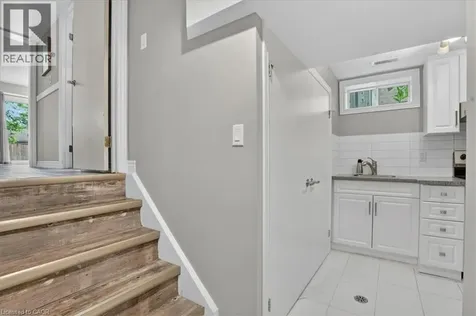 131 Carlyle Drive Kitchener ON N2P 1V9