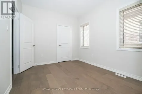49 Walter Clifford Nesbitt Drive Whitby ON L1P 0G5