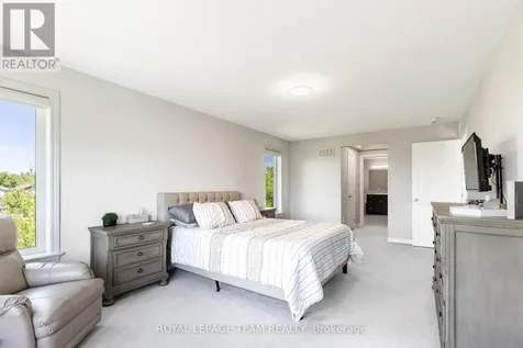 512 Breccia Heights Ottawa ON K2T 0L6