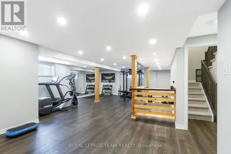 512 Breccia Heights Ottawa ON K2T 0L6