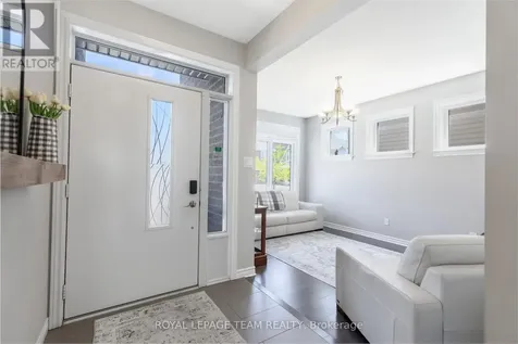 512 Breccia Heights Ottawa ON K2T 0L6