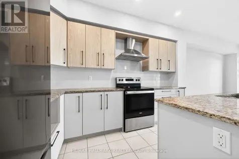 720 Miikana Road Ottawa ON K1X 0H7