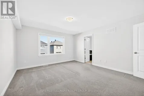 720 Miikana Road Ottawa ON K1X 0H7