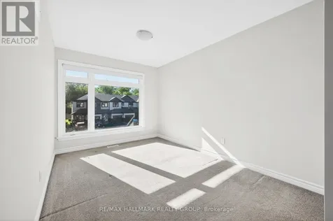 720 Miikana Road Ottawa ON K1X 0H7