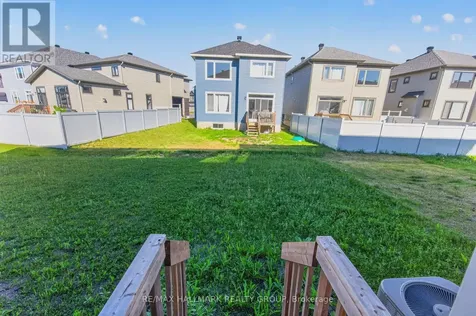 720 Miikana Road Ottawa ON K1X 0H7