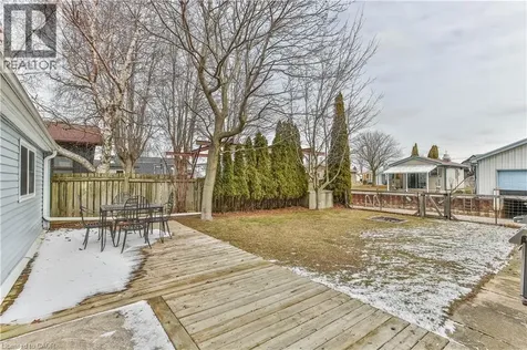7 Willow Avenue Long Point ON N0E 1M0