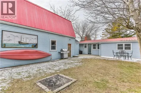 7 Willow Avenue Long Point ON N0E 1M0