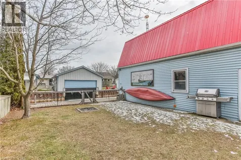 7 Willow Avenue Long Point ON N0E 1M0