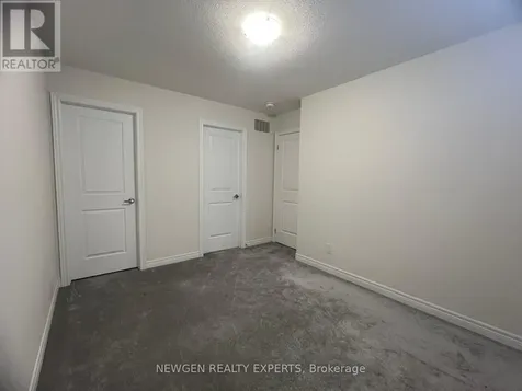 17 Stonehill Avenue Kitchener ON N2R 0N9