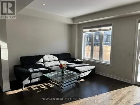 17 Stonehill Avenue Kitchener ON N2R 0N9
