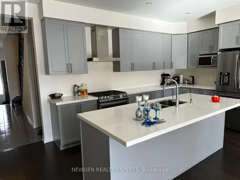 17 Stonehill Avenue Kitchener ON N2R 0N9
