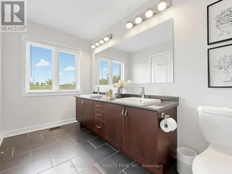 147 Dariole Drive Richmond Hill ON L4E 0Y9