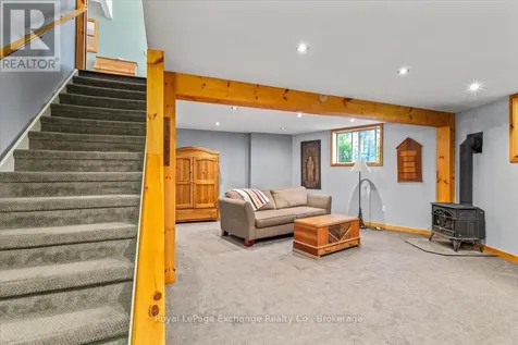 803 Victoria Road Huron-kinloss ON N0G 2R0
