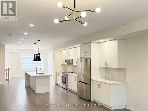 74 Puisaya Drive Richmond Hill ON L4E 1A2