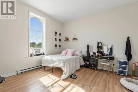 19-21 Brock Street West Uxbridge ON L9P 1P6