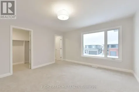 312 Wigwas Street Ottawa ON K1K 5A1