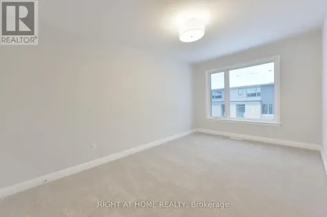 312 Wigwas Street Ottawa ON K1K 5A1