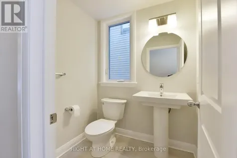312 Wigwas Street Ottawa ON K1K 5A1