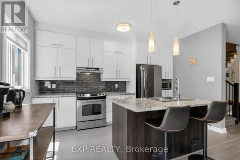 198 St. Malo Place Russell ON K0A 1W0