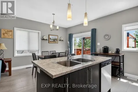 198 St. Malo Place Russell ON K0A 1W0
