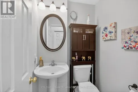 3 Castle Glen Crescent Ottawa ON K2L 4G9