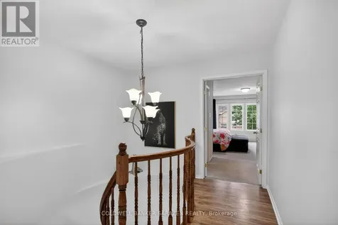 3 Castle Glen Crescent Ottawa ON K2L 4G9