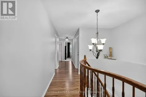 3 Castle Glen Crescent Ottawa ON K2L 4G9