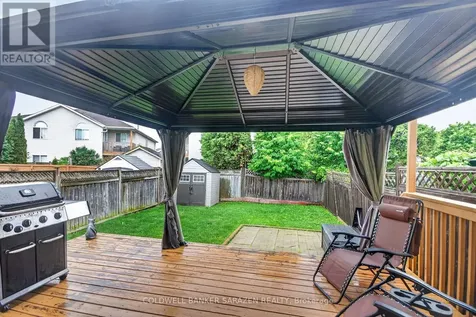 3 Castle Glen Crescent Ottawa ON K2L 4G9