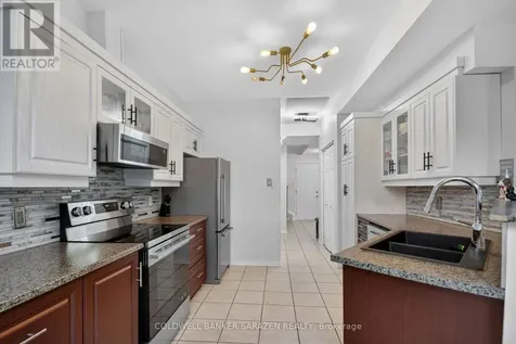 3 Castle Glen Crescent Ottawa ON K2L 4G9