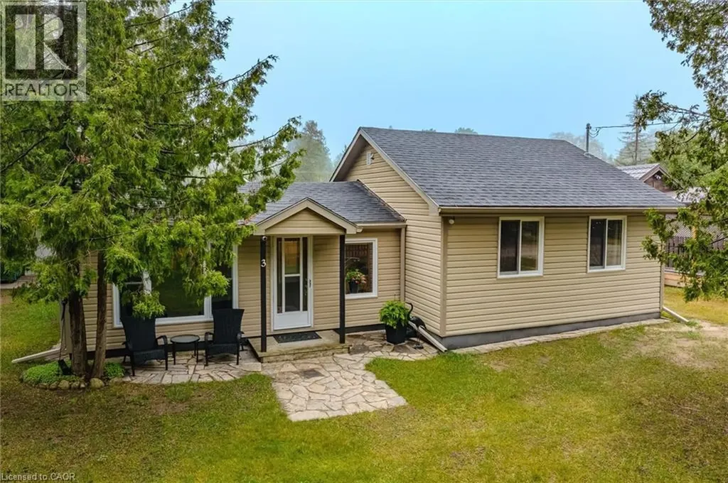 3 Hamilton Place Sauble Beach ON N0H 2G0