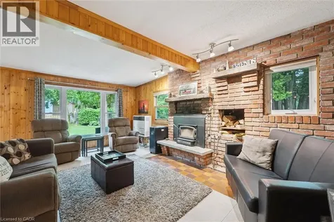 3 Hamilton Place Sauble Beach ON N0H 2G0