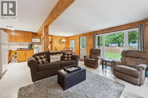 3 Hamilton Place Sauble Beach ON N0H 2G0