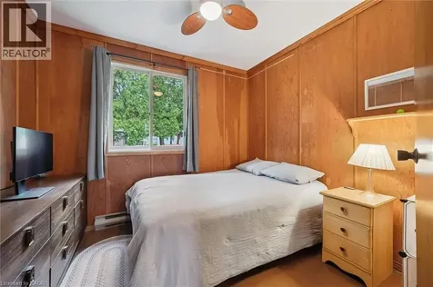 3 Hamilton Place Sauble Beach ON N0H 2G0