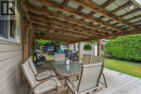3 Hamilton Place Sauble Beach ON N0H 2G0