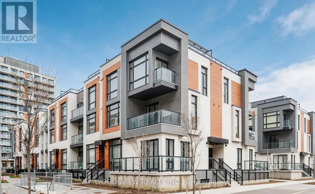 12 David Eyer Road Richmond Hill ON L4S 1M4