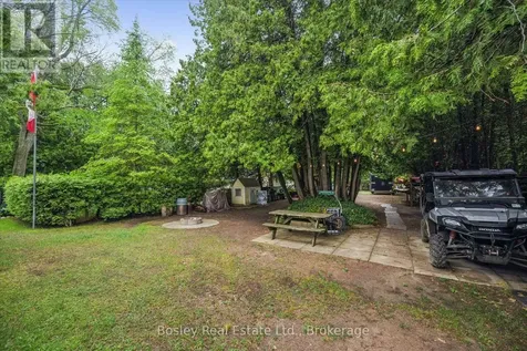 3 Hamilton Place South Bruce Peninsula ON N0H 2G0