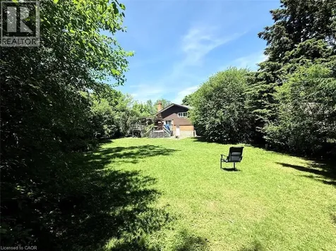 20 Cardill Crescent Waterloo ON N2L 3Y6