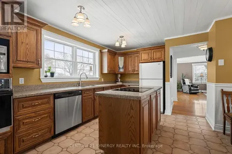 183 Hamilton Road Russell ON K4R 1E5